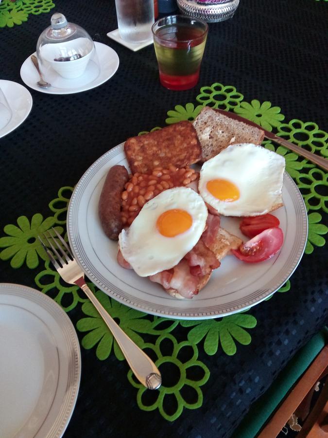 Connemara Country Lodge Awhitu Екстериор снимка